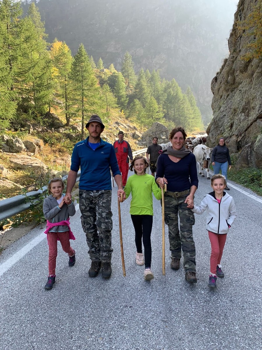 STORIE DI MONTAGNA/6 - Andrea e Barbara: quando l'unione fa la forza e la  vita in montagna diventa la nuova strada 