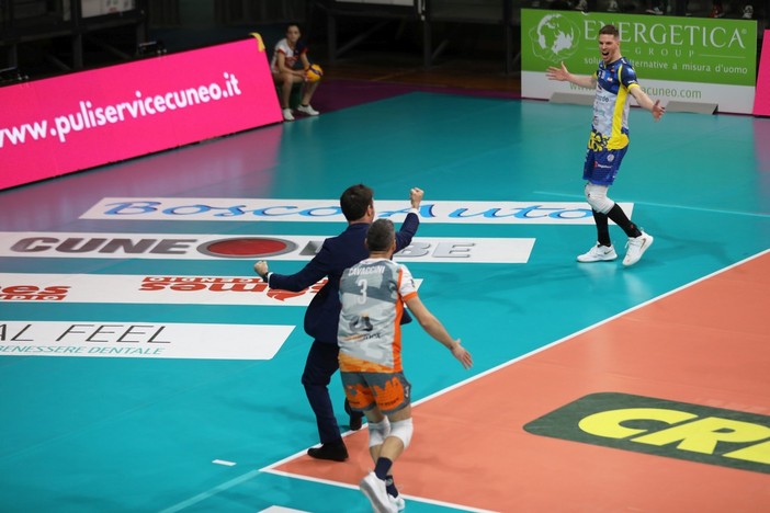 Volley A2M Play-off -1. Cuneo, è la tua ora. Battocchio: &quot;Sarà dura, ma mentalmente siamo sul pezzo&quot; [VIDEO]