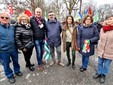 Presenti al presidio amministratori dei Comuni di Santa Vitoria, Alba e Bra, insieme ai consiglieri regionali Marro e Calderoni