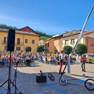 Barolo sarà in festa tra enogastronomia, musica e Collisioni Circus