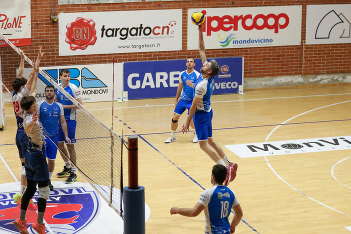 Volley C/M. Il VBC Mondovì si prepara per l'insidiosa trasferta di Collegno contro l'Arti Volley