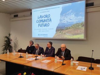 Partecipata assemblea al Palazzo Mostre e Congressi di Alba per Confcooperative Piemonte Sud