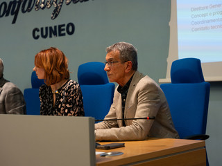 Nelle foto alcuni momenti della presentazione avvenuta ieri sera presso la sede dell'associazione di categoria provinciale