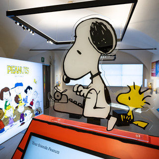 Uno scatto dell’esposizione “Charles M. Schulz, una vita con i Peanuts” visitabile con ingresso libero fino al 1° aprile 2024 (ph@ Loris Salussolia)