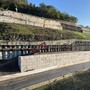 Il muro di contenimento realizzato per contenere il movimento franoso registrato al km 86, in territorio di Priero