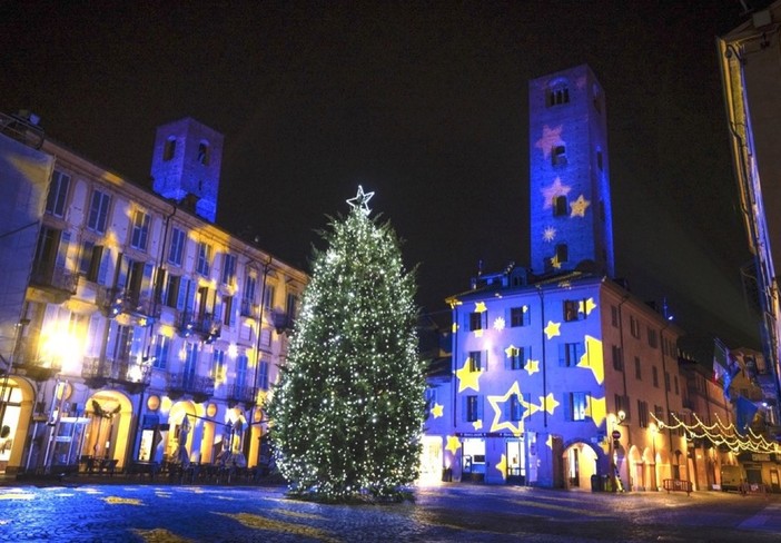 ​ACA, Banca d’Alba e Comune di Alba sosterranno il costo d’installazione delle luminarie e l’esborso energetico a loro dovuto