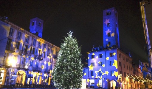 ​ACA, Banca d’Alba e Comune di Alba sosterranno il costo d’installazione delle luminarie e l’esborso energetico a loro dovuto