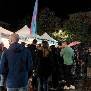 Alba, il Baccanale inizia con la pioggia e un &quot;furto&quot; tra i Borghi