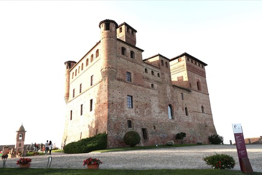 Martedì 24 settembre nella Sala Conferenze del Castello di Grinzane Cavour