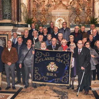 La classe 1944 di Bra al Santuario della Madonna dei Fiori - foto: Bruno Risso