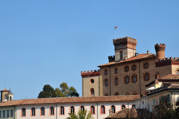 Uno scorcio dello storico castello di Barolo