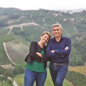 Luca Currado Vietti e Elena Penna: nuove avventure imprenditoriali per gli ultimi rappresentanti locali della cantina Vietti.