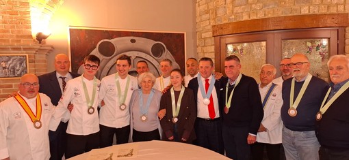 Celebrata la Cena degli Auguri natalizi dell’Associazione Cuochi Provincia Granda