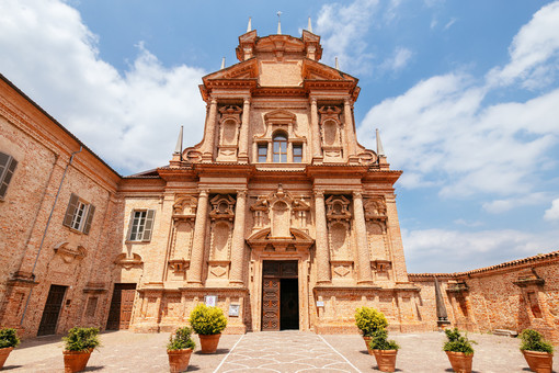 Cherasco: lo &quot;Stabat Mater&quot; di Karl Jenkins in scena al santuario della Madonna del Popolo