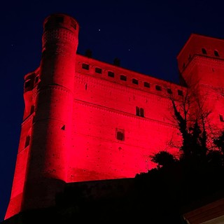 Nuova luce per il Castello di Serralunga: completata l'illuminazione esterna