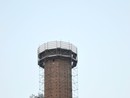 La Torre panoramica di Cornelliano con i ponteggi