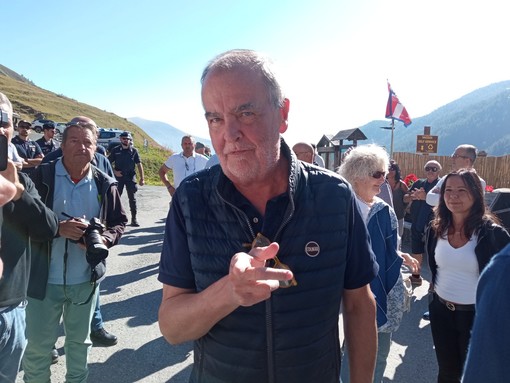 Il ministro degli Affari regionali e dell’Autonomia Roberto Calderoli alla recente festa della Lega di Pian della Regina