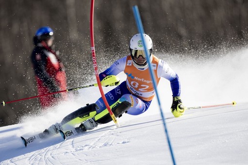 Nell’immagine dell’agenzia Pentaphoto il debutto di Edoardo Saracco in Coppa del Mondo nello Slalom di Hafjell