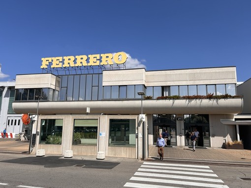 L'ingresso dello stabilimento Ferrero di Alba