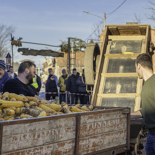 Successo per la camminata tra le colline nella tre giorni della Fiera di Santa Lucia a Novello