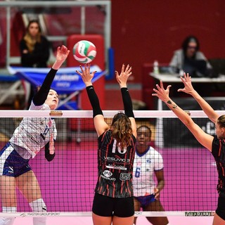 Volley A2/F - E' un Puma da dimenticare! Una grintosa Narconon Melendugno rifila un pesante 3-0 alla Lpm Bam Mondovì