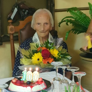 La signora Giuseppina Chiera ha festeggiato i 100 anni