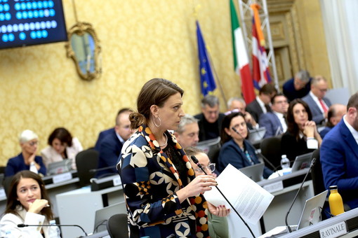 Controlli nelle aziende durante la vendemmia, la Consigliera Marro: “Le mele marce sono sei su dieci! È il sistema a essere malato”