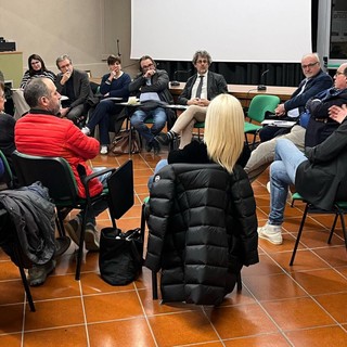 L'incontro a Bossolasco tra i sindaci dell'Unione Montana Alta Langa e il Consorzio Socio Assistenziale Alba- Langhe-Roero