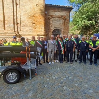 Inaugurata a Castagnito la motopompa carrellata in dotazione alla Protezione Civile