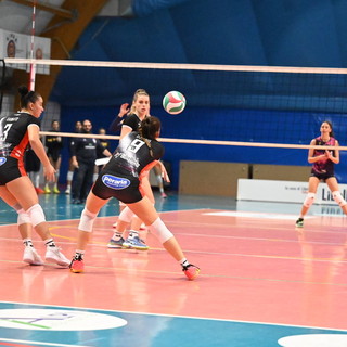 Le ragazze della Libellula volley Banca CRS in azione