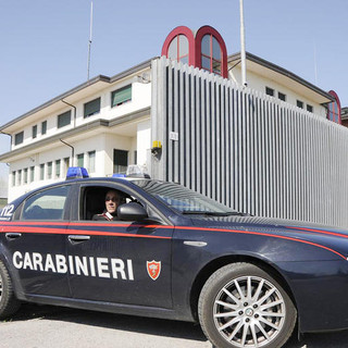 Costretti alla fuga, i ladri sono stati inseguiti nelle campagne dai Carabinieri