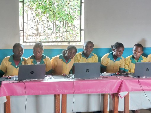 Il Rotary Club Alba porta la tecnologia in Madagascar: completato il progetto 'Aiutiamo i nostri figli'