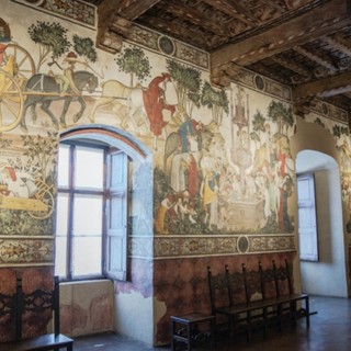 Affresco de La fontana della giovinezza all'interno del Castello della Manta