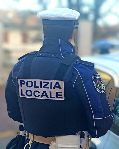 Alla guida senza aver mai preso la patente: La Polizia locale di La Morra ferma un 22enne