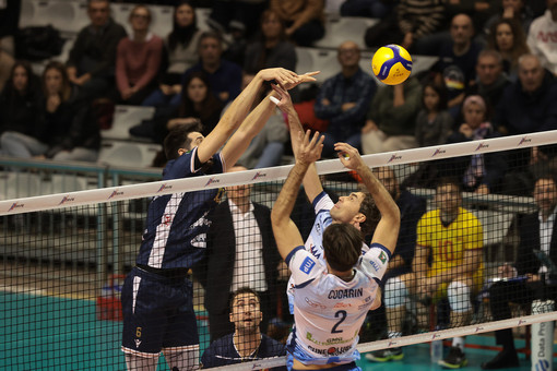 Ancora una volta Cuneo lotta, ma esce senza punti: Ravenna vince 3-1 (Foto: Fabrizio Zani)