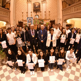 Cavalieri del Roero, gran festa con assegnazione delle borse di studio