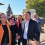 Matteo Renzi in una visita a Tenuta Carretta di Piobesi d'Alba