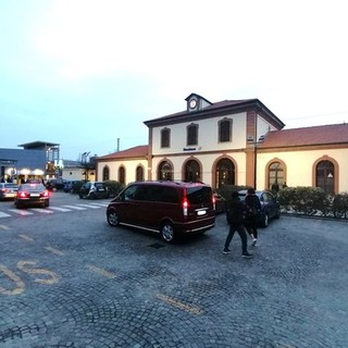 La stazione di Alba (credito Barbara Guazzone)