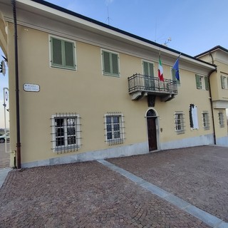 Il municipio di Santa Vittoria d'Alba