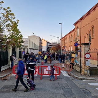 Alba, la scuola si prende la strada: &quot;Un successo la sperimentazione alla Umberto Sacco&quot;