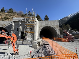 Il sopralluogo al tunnel di Tenda