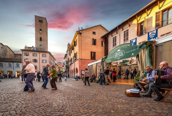 Piazza Duomo ad Alba