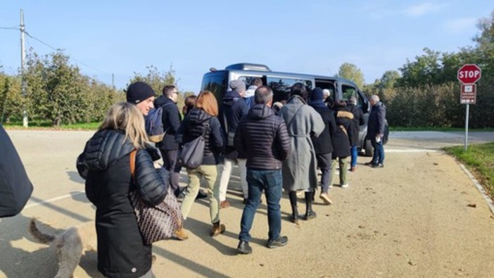 Barolo combatte il traffico in centro con la navetta gratuita nei fine settimana