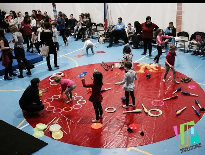 Up, l'associazione che regala la bellezza del circo a bimbi e adulti anche in tempo di Covid