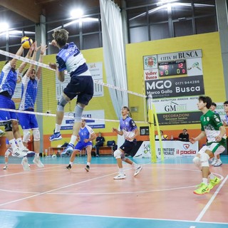 Volley C maschile / La capolista Vbc Mondovì chiude il 2024 con l’undicesimo successo pieno in undici gare disputate 