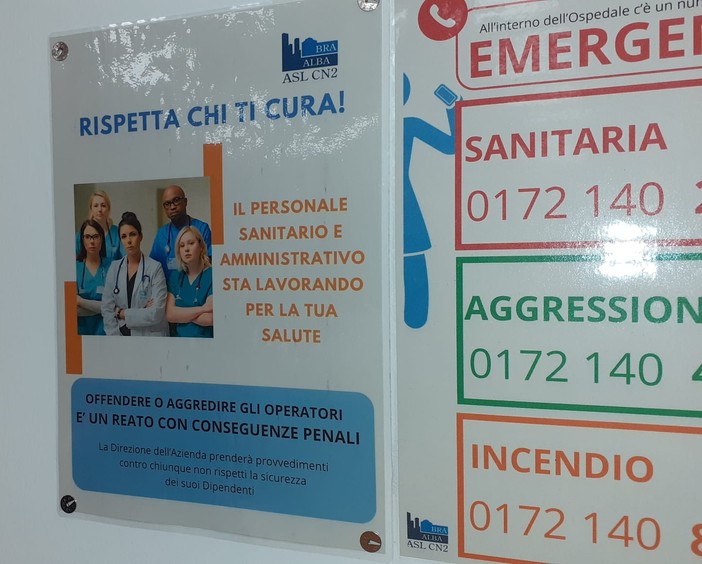 I manifesti affissi in ospedale