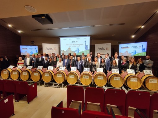 A Grinzane Cavour Asta benefica di 'Barolo en primeur' da record [VIDEO]