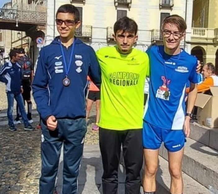 Atletica: la Podistica Buschese festeggia Amorin Gerbeti, campione regionale allievi sui 5000 metri