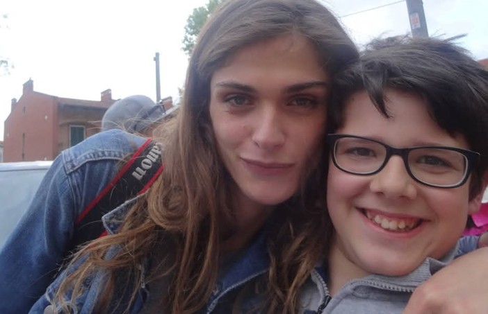 Tra le fiamme di Los Angeles, la testimonianza dell’attrice braidese Elisa Sednaoui