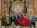 In foto la Leva 1943 di Bra davanti al Santuario della Madonna dei Fiori